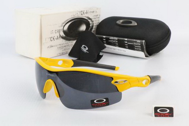 Oakley Boutique Sunglasses 062